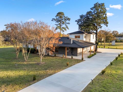 Photo of 24521 Magnolia Road, Hockley, TX 77447 (MLS # 65370649)