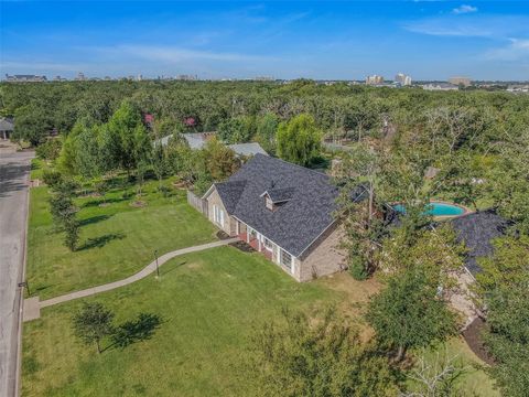 Photo of 1403 Post Oak Circle, College Station, TX 77840 (MLS # 38889629)