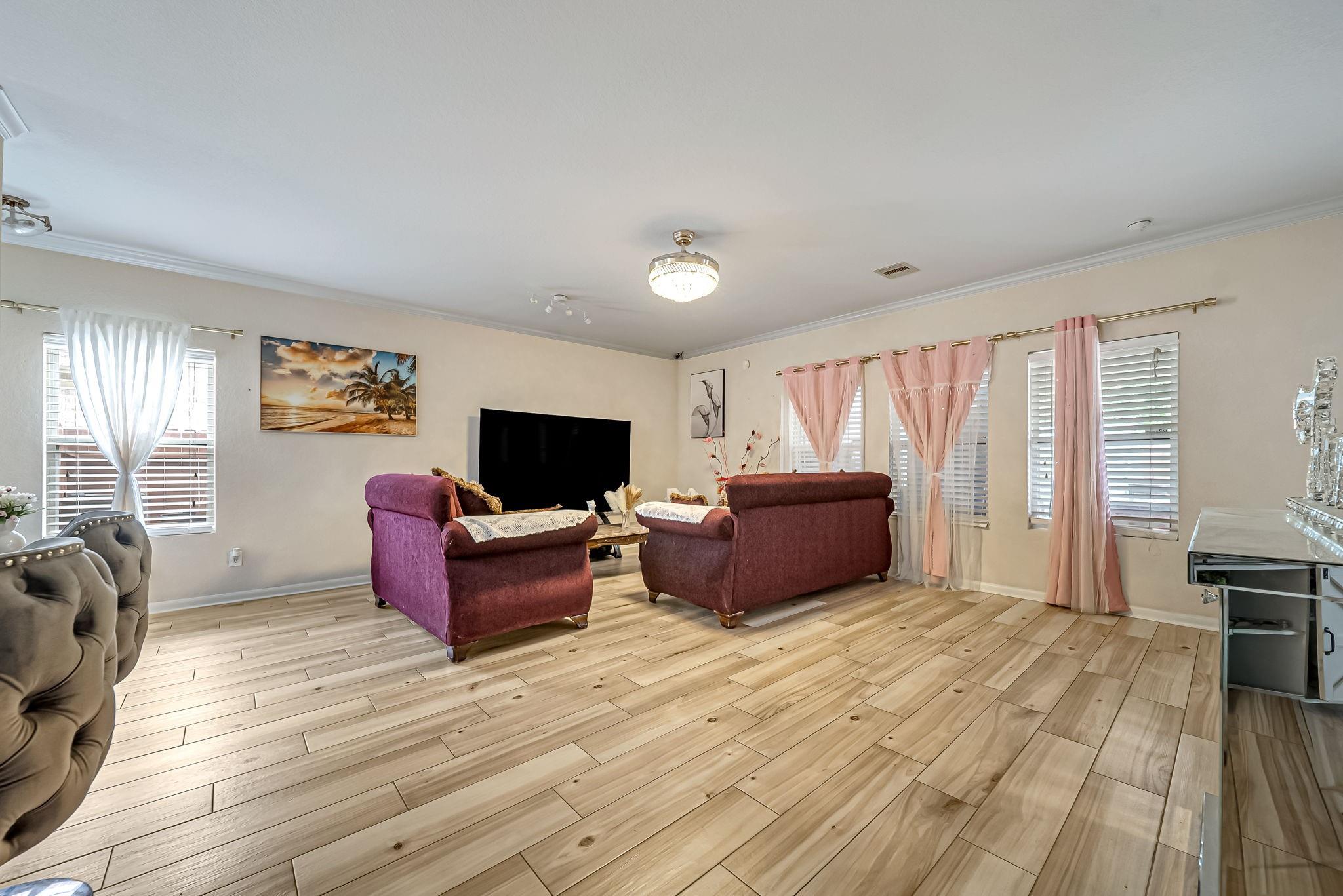 2706 Oak Ridge Park Drive