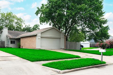 Photo of 6345 Northway Drive, Houston, TX 77084 (MLS # 23400164)