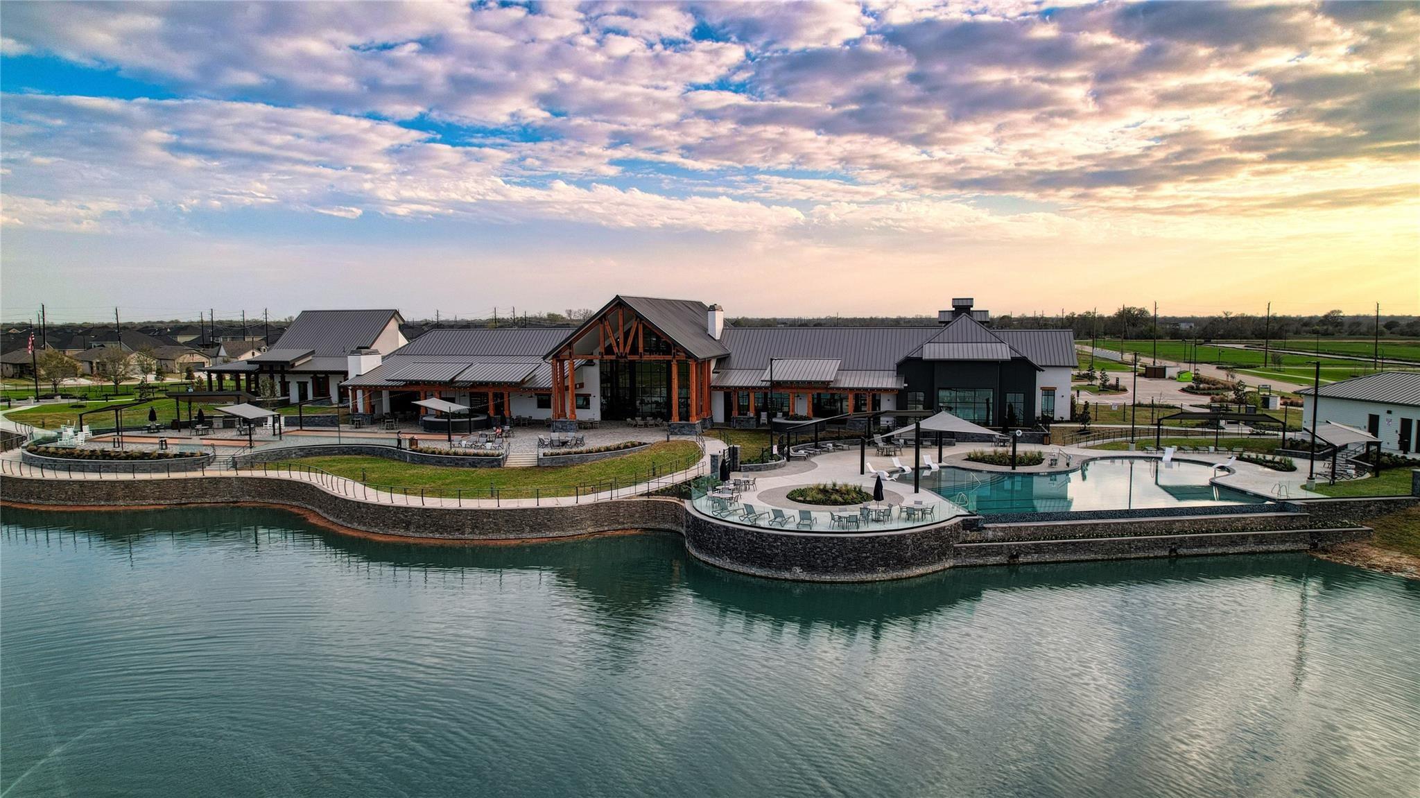 7834 Vibrant Water Court