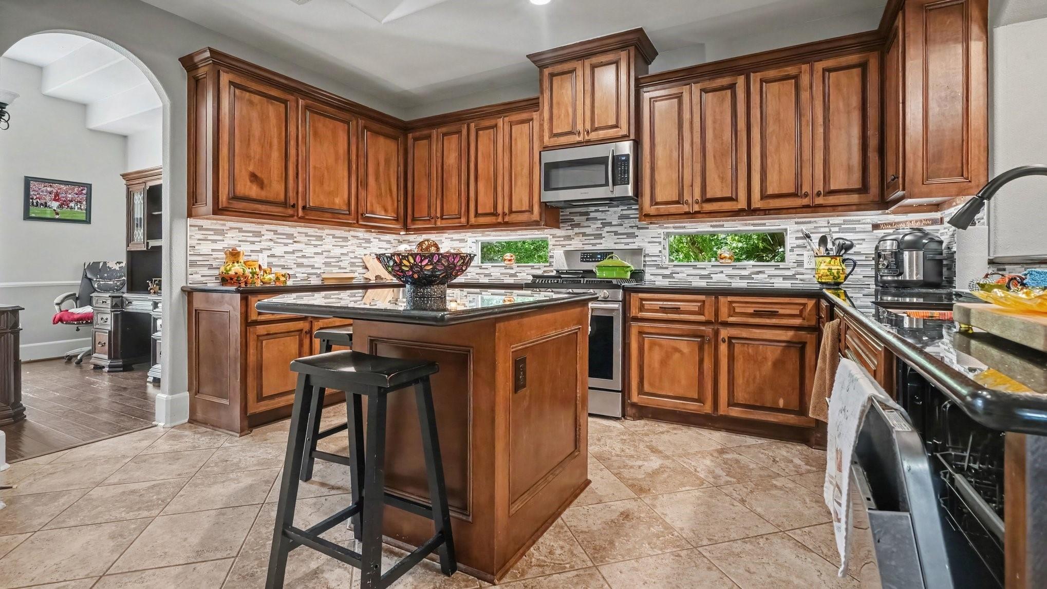 2424 Rue De Lafitte Drive