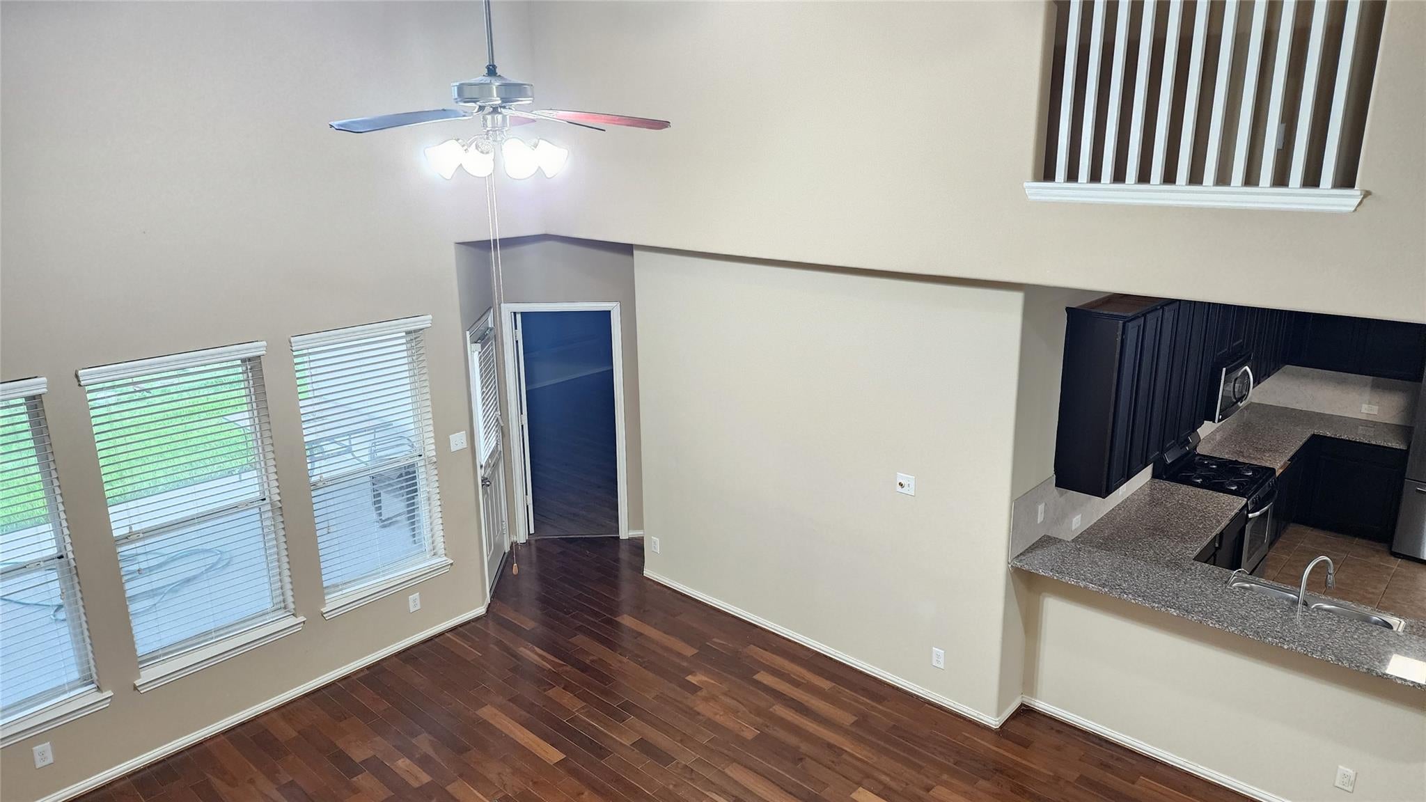 26939 Glacier Creek Drive