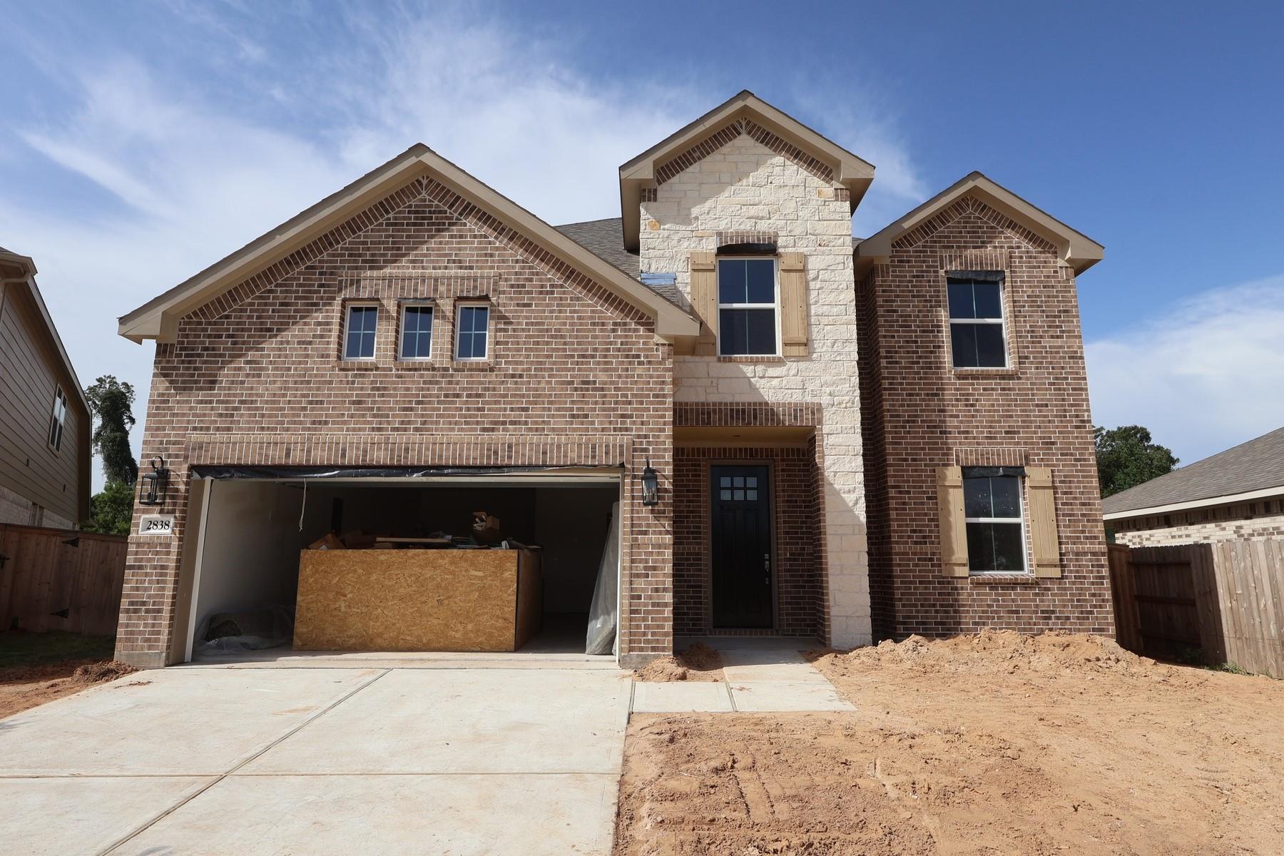 2838 Dark Lantern Drive