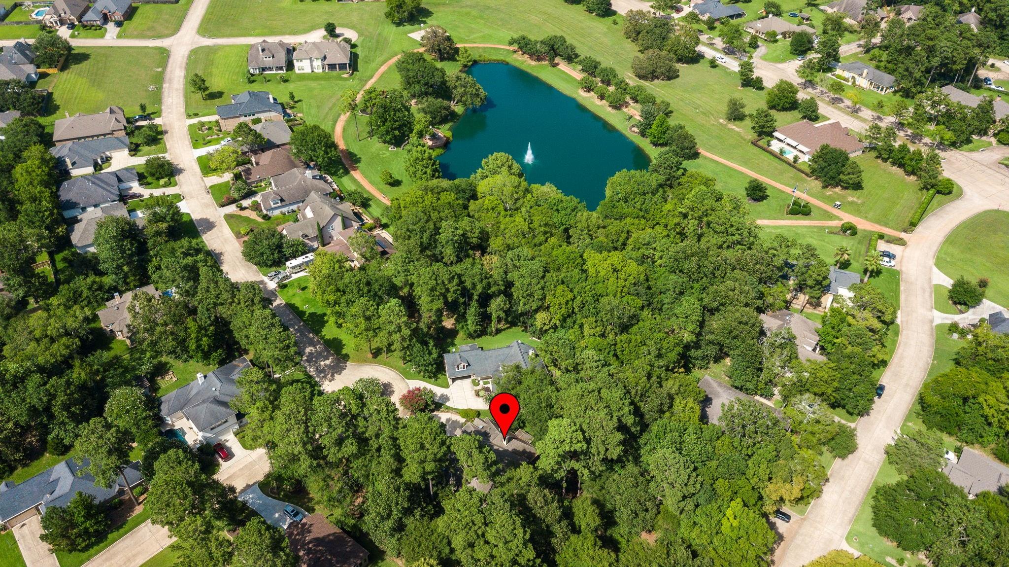 221 N Woodside Lane