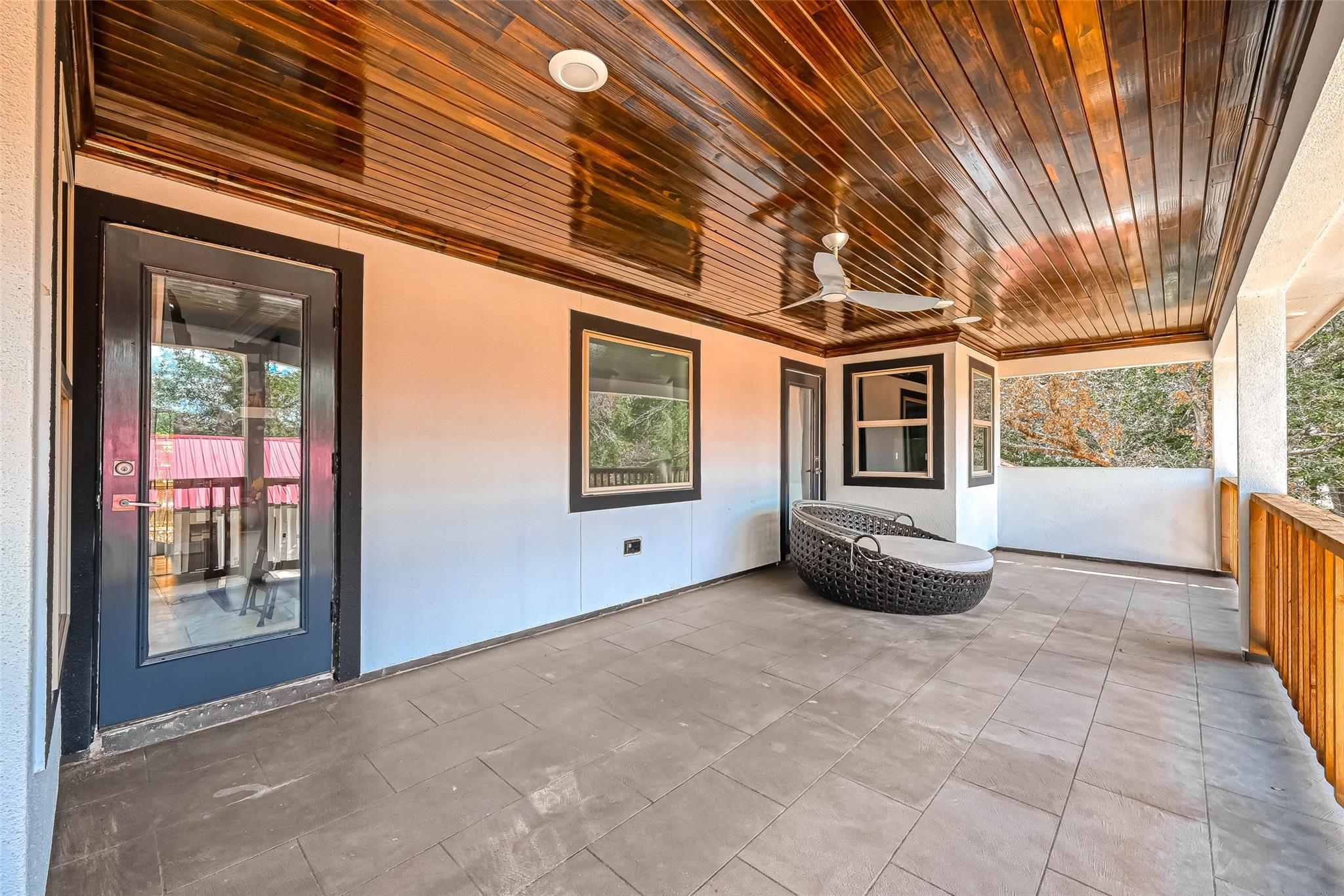 6121 County Road 225