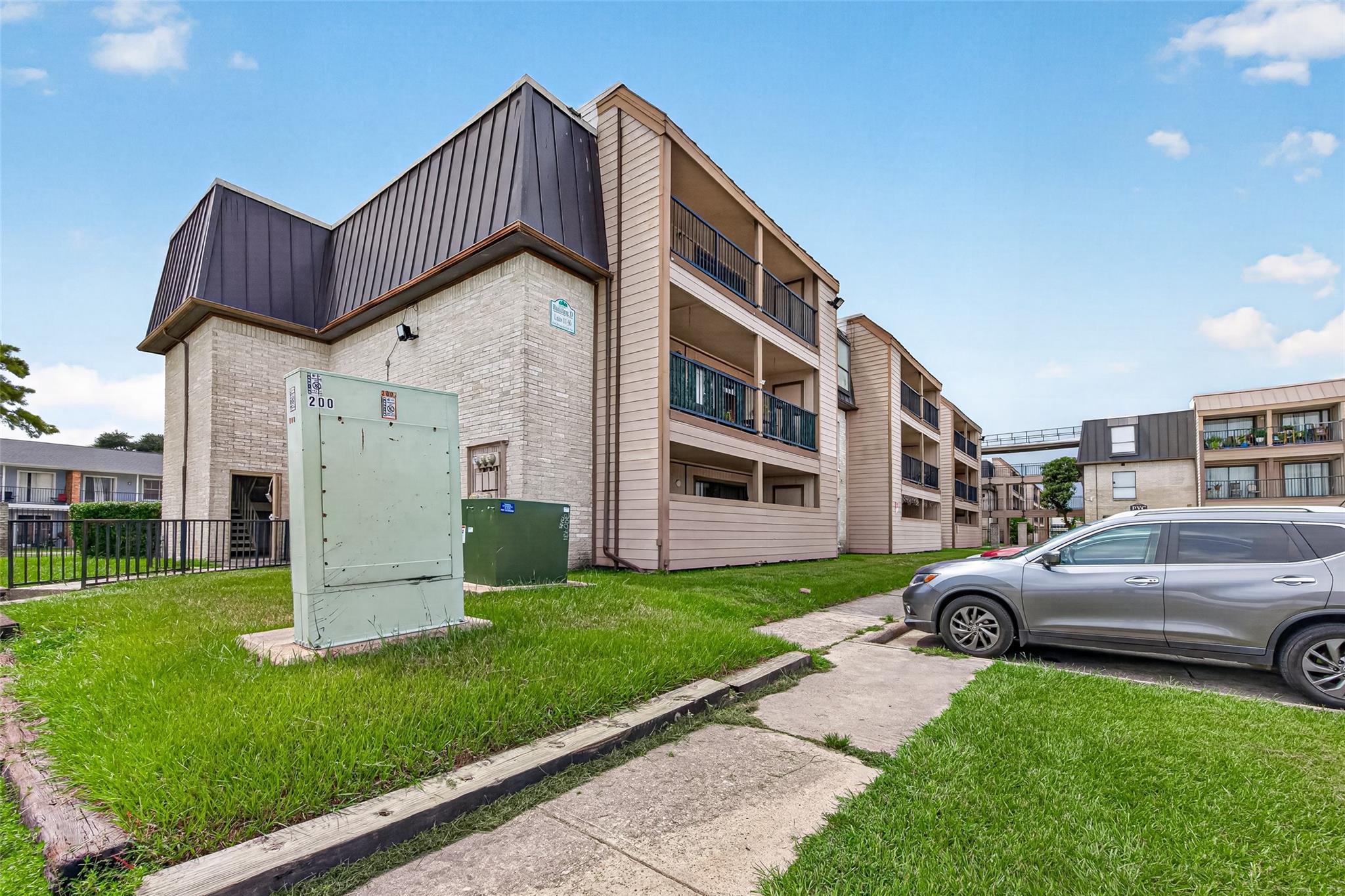 206 Plaza Verde Drive D35