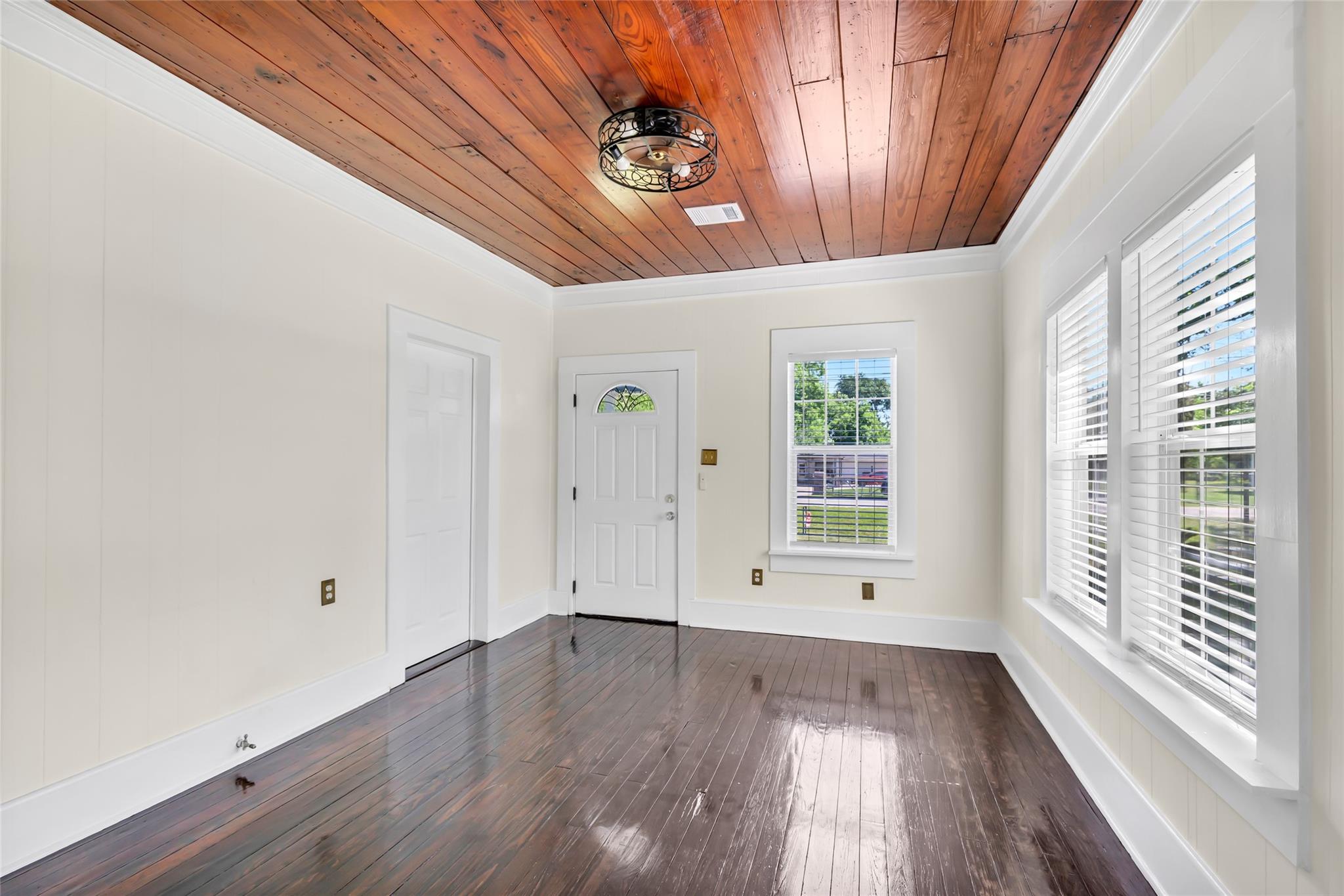 204 Kerry Road
