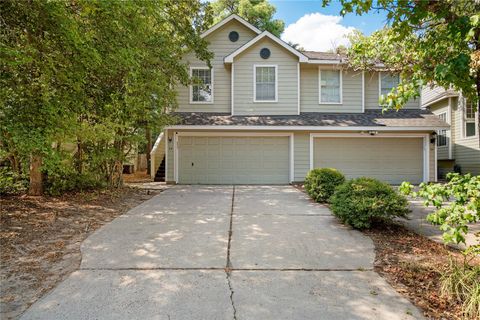 Photo of 38 N Walden Elms Cir S, The Woodlands, TX 77382 (MLS # 32660612)