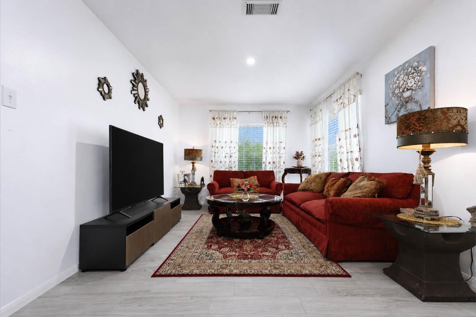 21003 Roxette Court