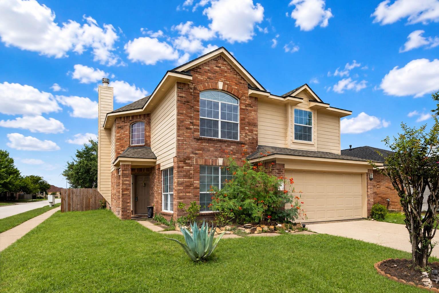 21003 Roxette Court