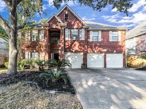 Photo of 12038 Natural Bridges Lane, Sugar Land, TX 77498 (MLS # 92326391)