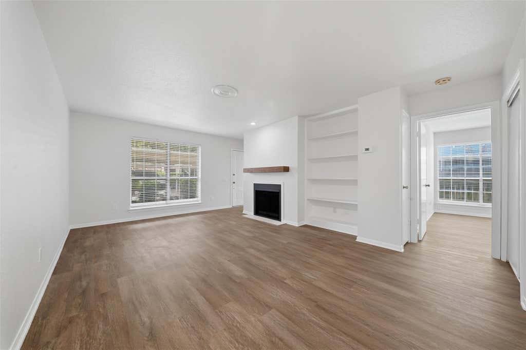 Photo of 1860 White Oak Drive #333, Houston, TX 77009 (MLS # 77449385)