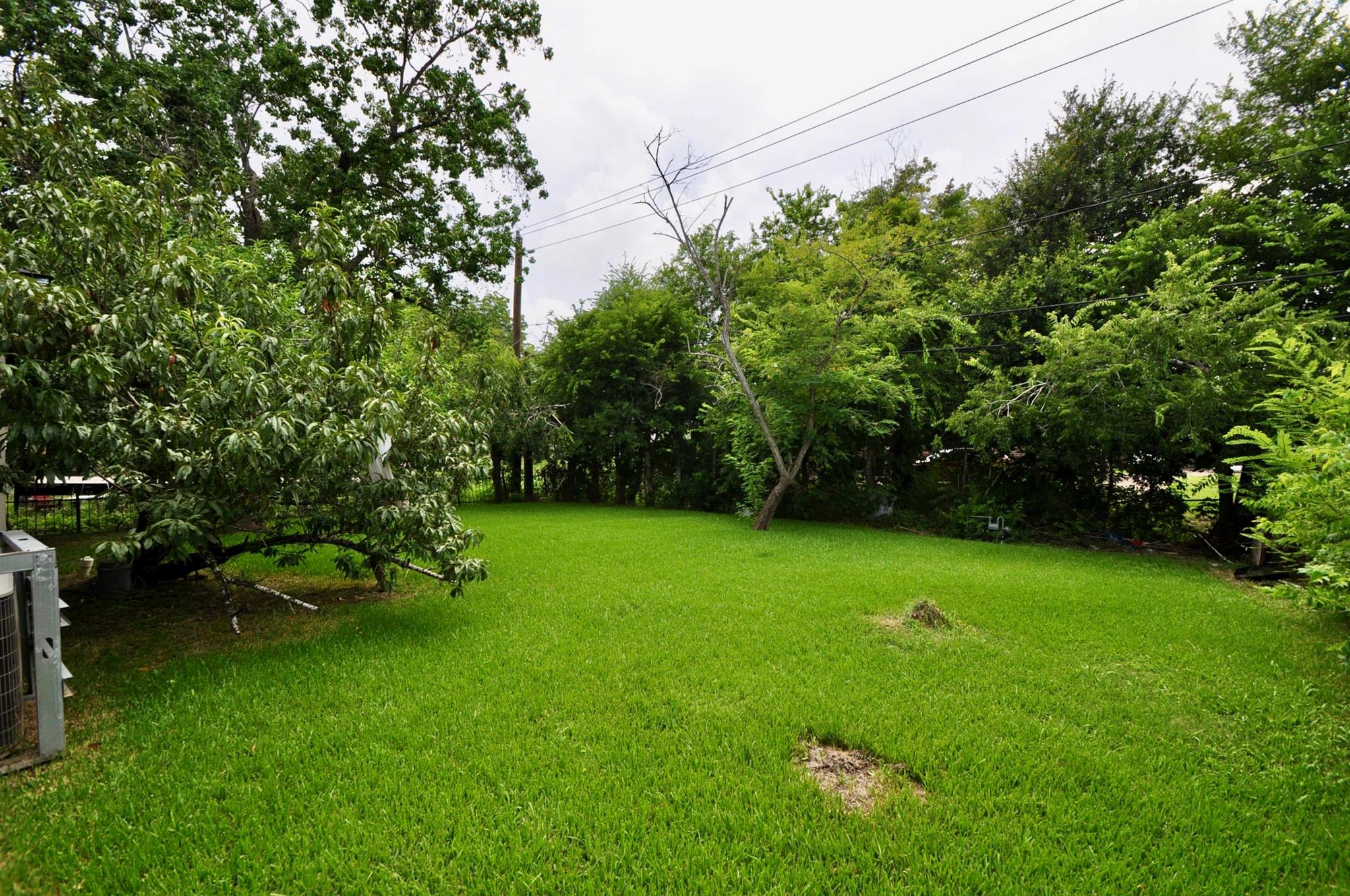 7622 Darnay Drive