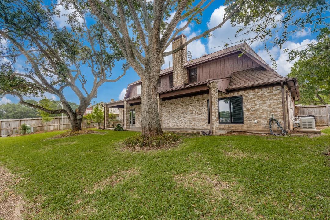 2439 Hodges Bend Circle