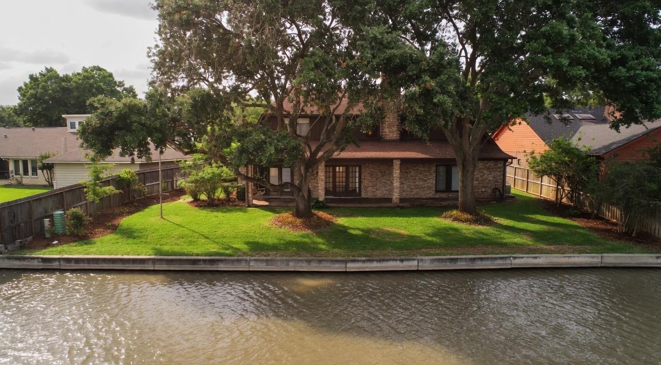 2439 Hodges Bend Circle