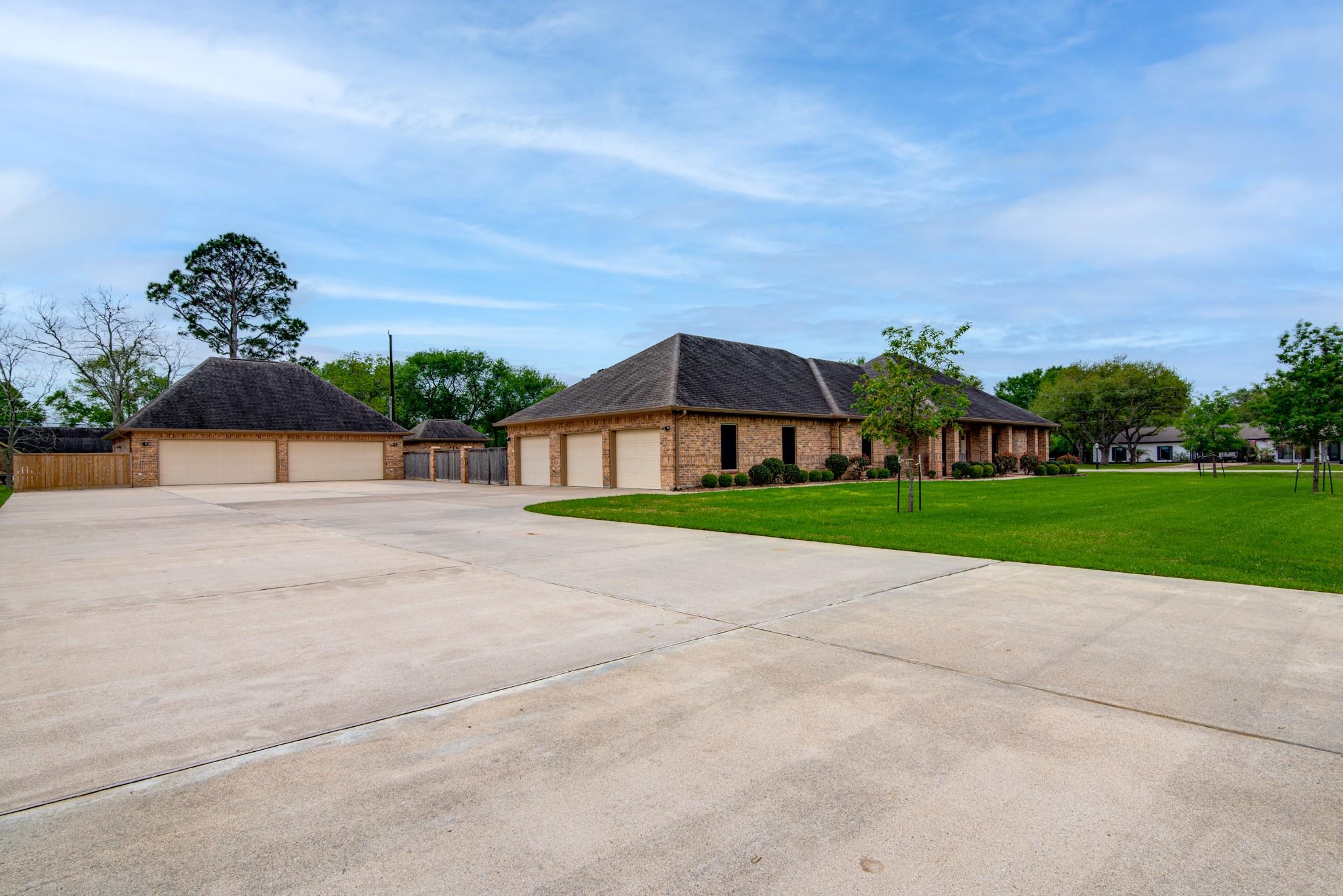 13227 Lynn Lane