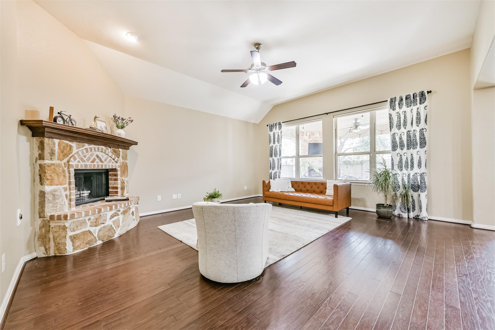 3042 Rabbit Brush Lane