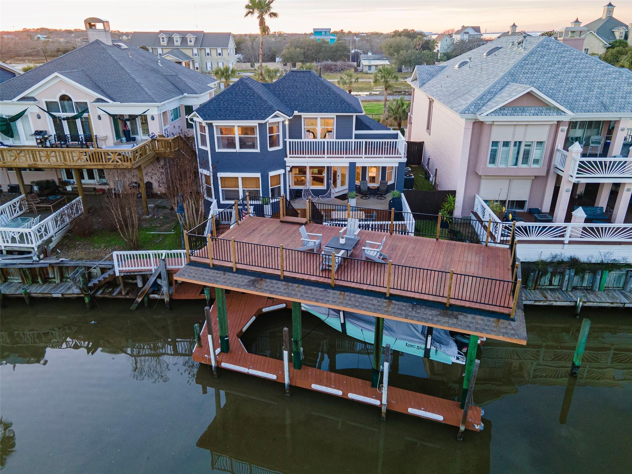 127 Port Street