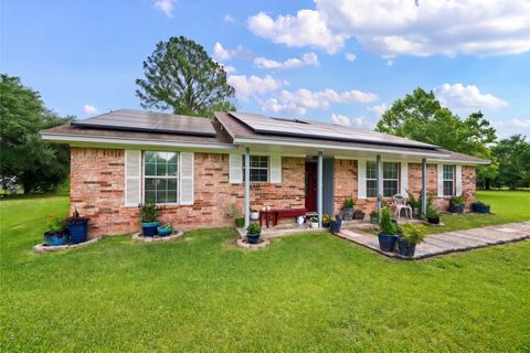 Homes For Sale - 10521 Mary Lane<br/> Manvel, TX 77578