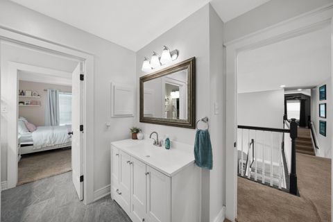 Tiny photo for 1713 Sterling Creek Ct, League City, TX 77573 (MLS # 39875779)