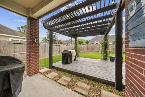 Tiny photo for 1713 Sterling Creek Ct, League City, TX 77573 (MLS # 39875779)