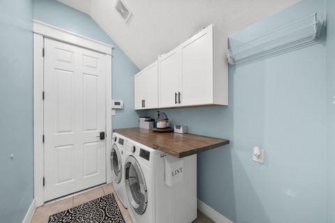 Tiny photo for 1713 Sterling Creek Ct, League City, TX 77573 (MLS # 39875779)