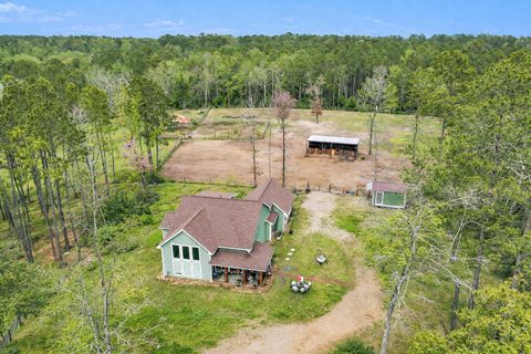 159 E Double Creek Willis TX 77378