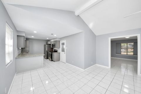 Tiny photo for 6031 Dellfern Drive, Houston, TX 77035 (MLS # 93163197)