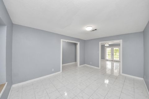 Tiny photo for 6031 Dellfern Drive, Houston, TX 77035 (MLS # 93163197)
