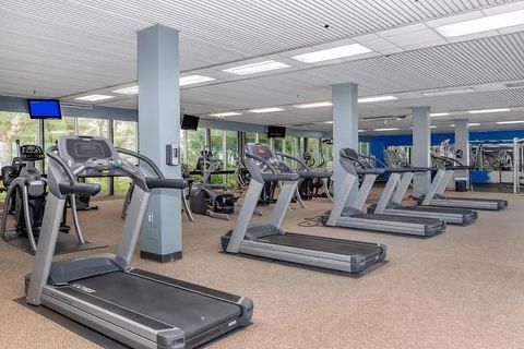 Photo of 4400 Memorial Drive #32-2231, Houston, TX 77007 (MLS # 87487868)