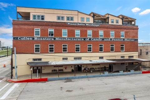 Photo of 1927 Harborside Drive #303, Galveston, TX 77550 (MLS # 20372632)