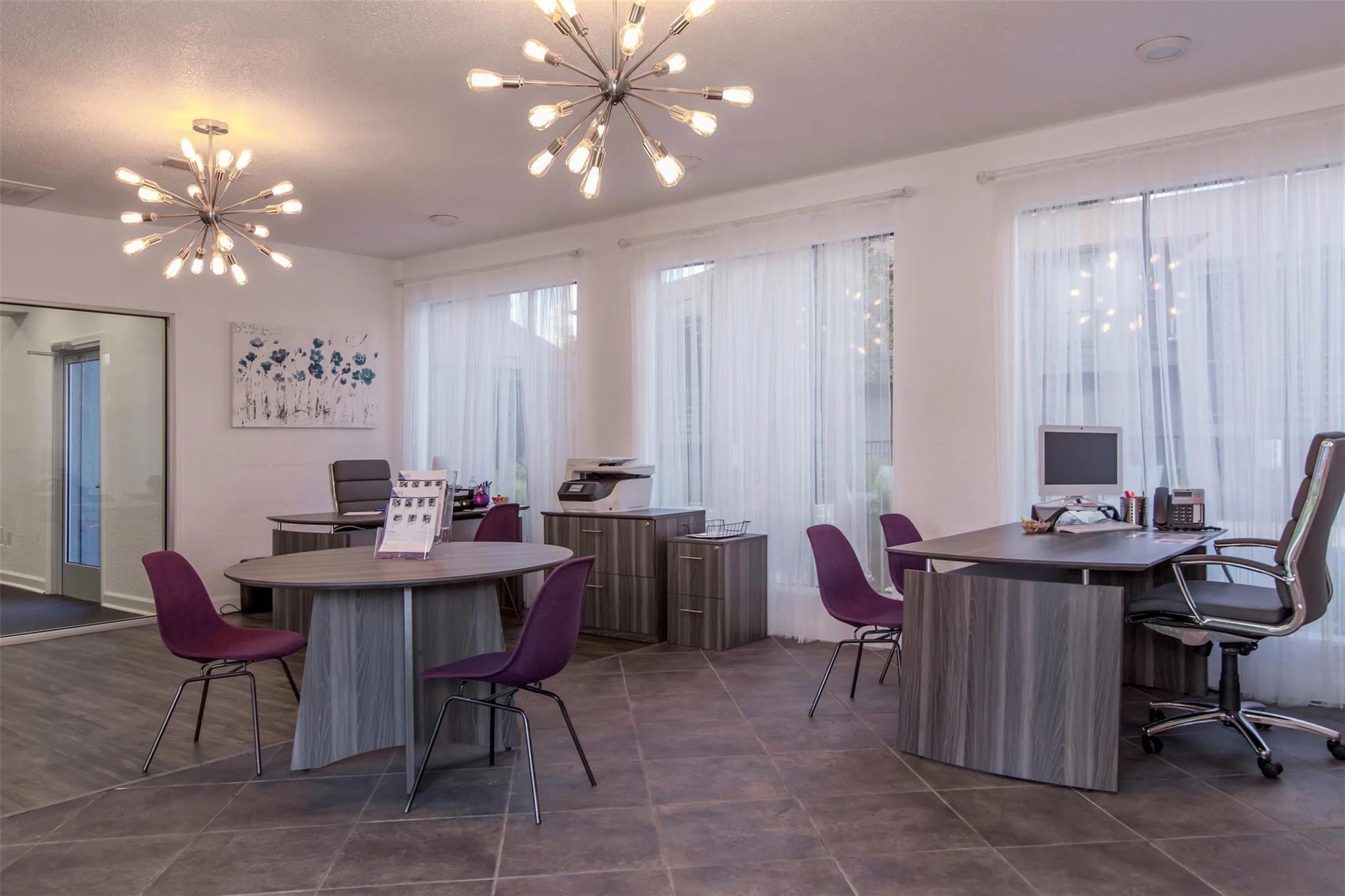2101 Hayes Road 516