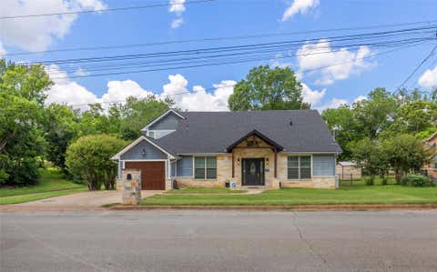 Photo of 502 W Fawn Street, Caldwell, TX 77836 (MLS # 51881028)