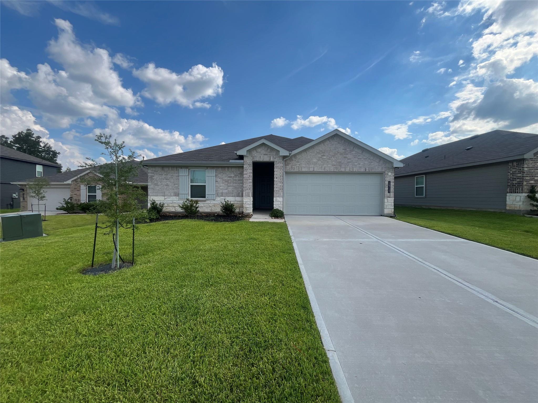 16715 Frosted Evergreen Court