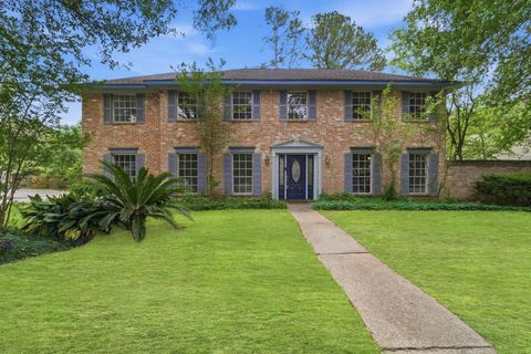 Photo of 8131 Theisswood Road, Spring, TX 77379 (MLS # 87640810)