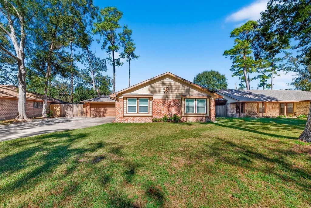 Photo of 2103 Woodway Drive, New Caney, TX 77357 (MLS # 14886621)