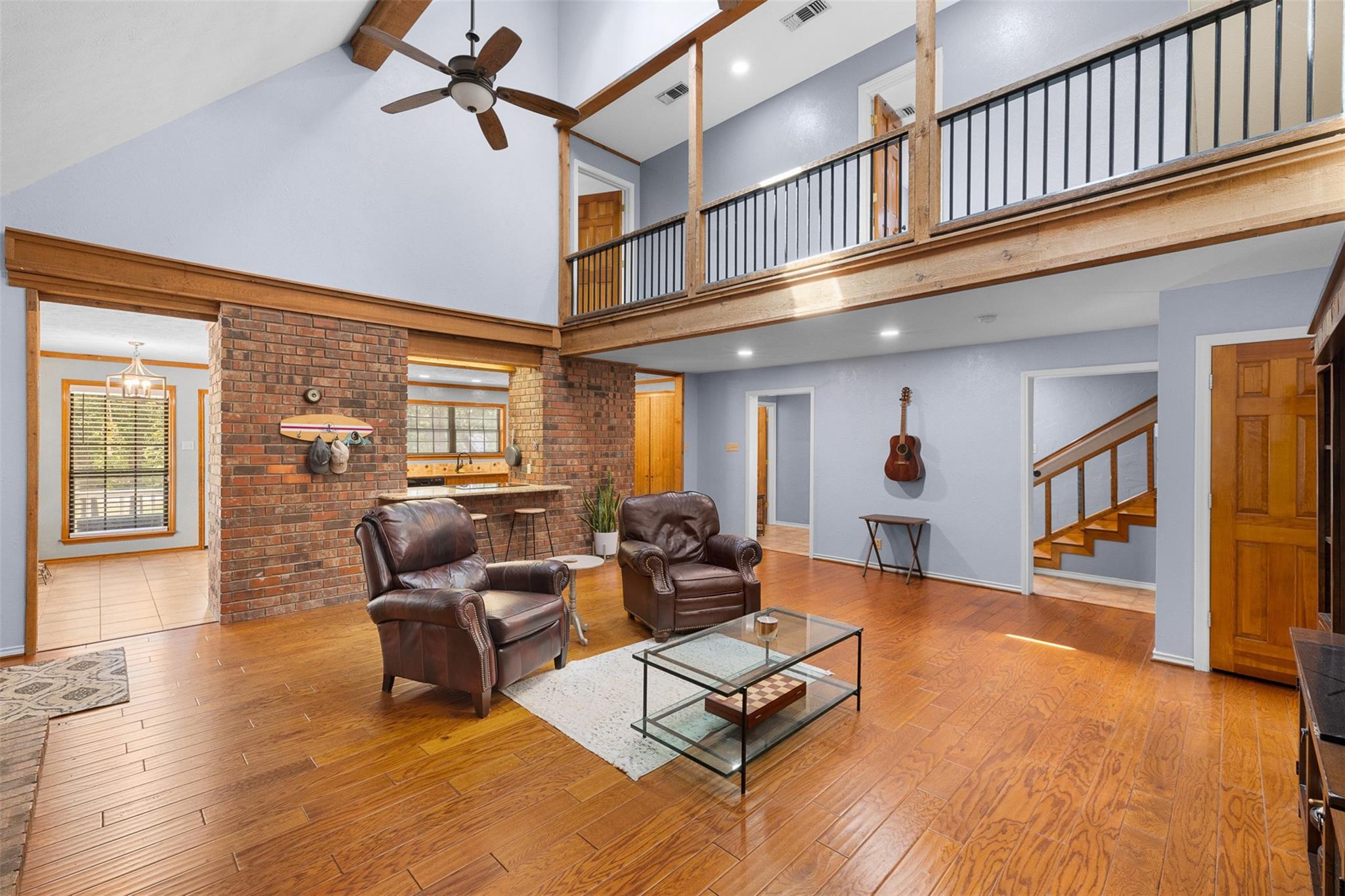 260 Winding Way