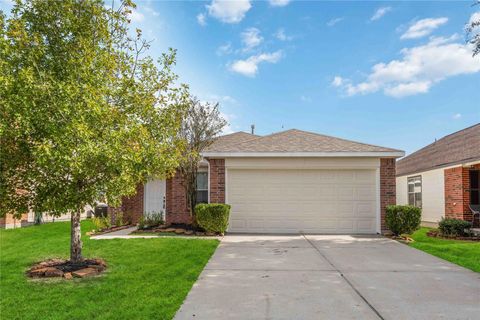 Photo of 1827 Cold River Drive, Humble, TX 77396 (MLS # 63308061)