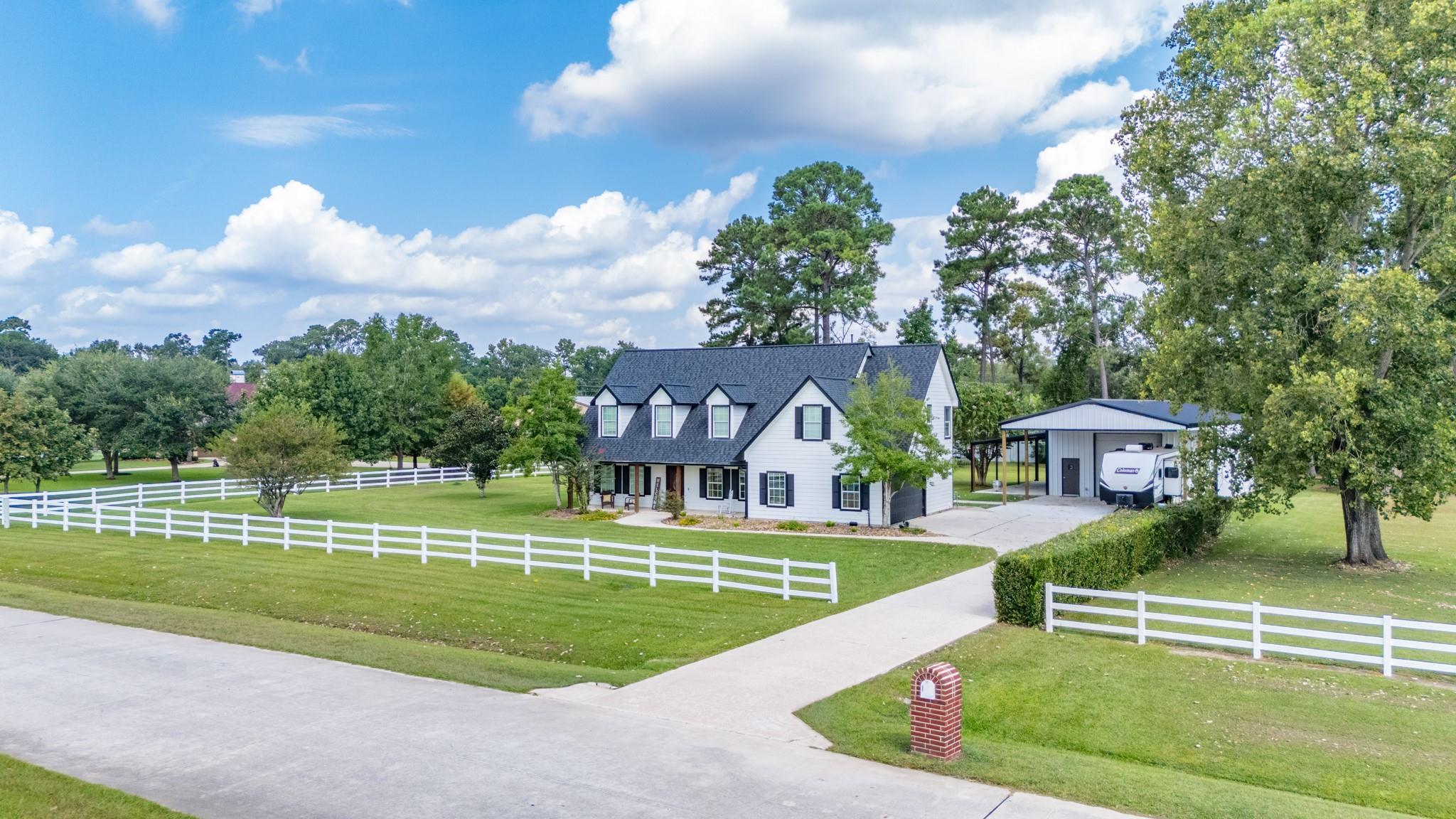 702 Saddle Creek Farms Drive