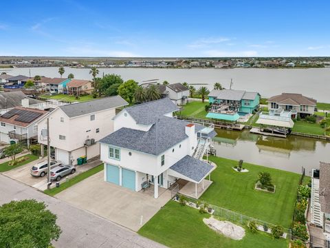 Tiny photo for 7 N Flamingo Street, La Marque, TX 77568 (MLS # 22947131)