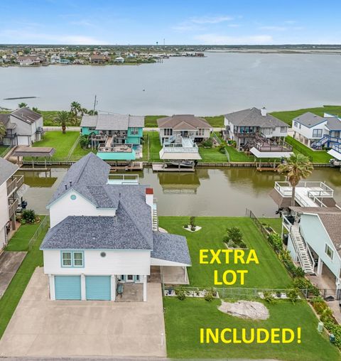 Photo of 7 N Flamingo Street, La Marque, TX 77568 (MLS # 22947131)