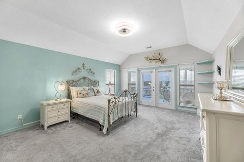 Tiny photo for 7 N Flamingo Street, La Marque, TX 77568 (MLS # 22947131)