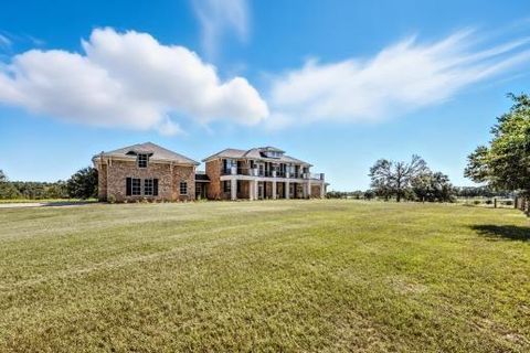 Photo of 5715 State Highway 19 S, Crockett, TX 75835 (MLS # 76961337) Photo of 5715 State Highway 19 S, Crockett, TX 75835 (MLS # 76961337)