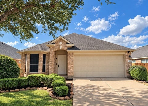 Photo of 8110 Saragosa Blue Lane, Richmond, TX 77407 (MLS # 28513171)