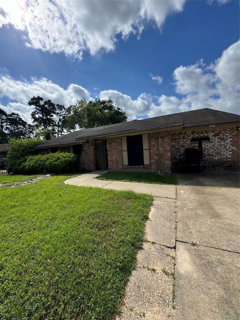 Photo of 6414 Bluestone Drive, Houston, TX 77016 (MLS # 41631306)