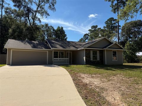Photo of 12449 Royal Lake, Conroe, TX 77303 (MLS # 55683723)
