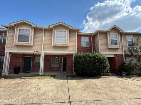 Photo of 10007 Emerald Creek Drive Dr #C, Houston, TX 77070 (MLS # 97203831) Photo of 10007 Emerald Creek Drive Dr #C, Houston, TX 77070 (MLS # 97203831)
