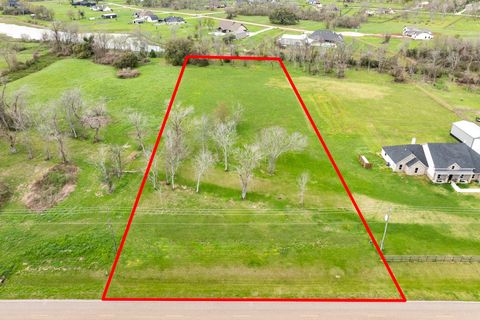 Photo of 810 Chenango Ranch Drive, Angleton, TX 77515 (MLS # 60482169)