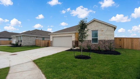 Photo of 8202 Rustic Pine Trail, Richmond, TX 77469 (MLS # 32193283)